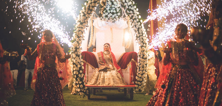 Bride and Groom Entry Planner in Agra
